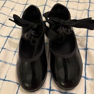 Capezio Jr. Tyette Child Tap Shoes Black Patent